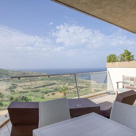 Apartment With Pool-Hosted By Sweetstay Zebbug  Exterior foto