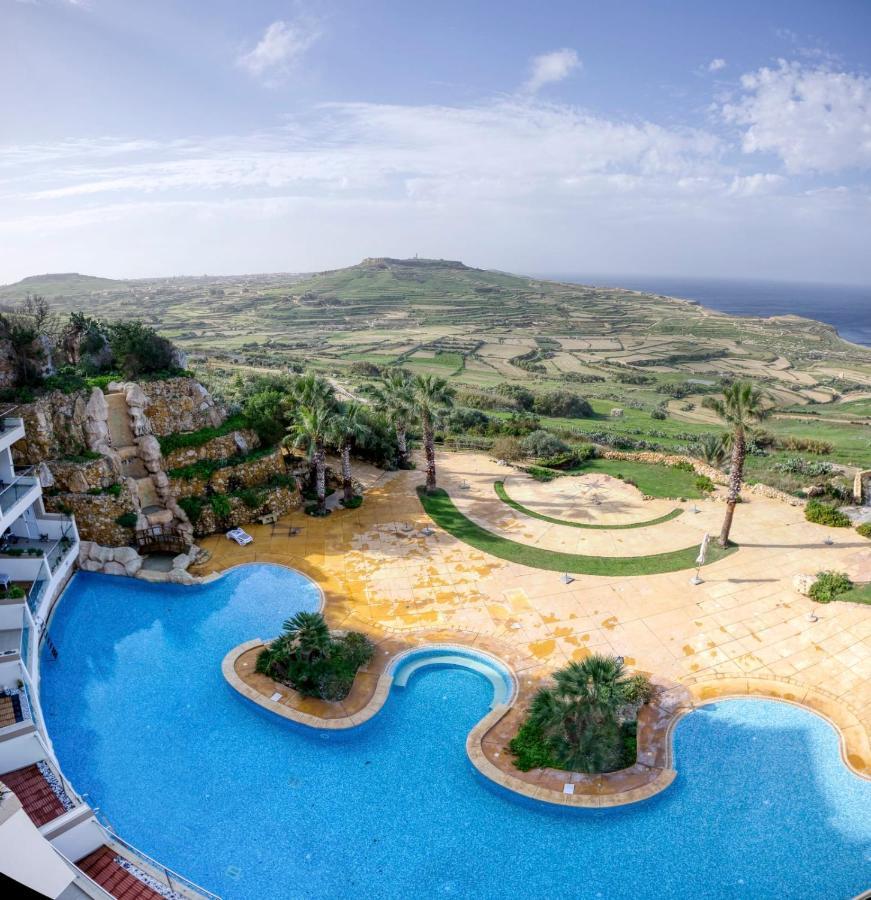 Apartment With Pool-Hosted By Sweetstay Zebbug  Exterior foto