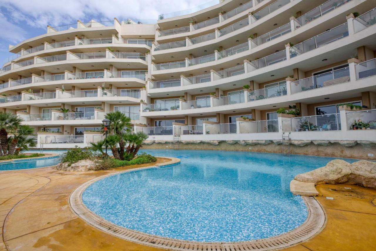 Apartment With Pool-Hosted By Sweetstay Zebbug  Exterior foto