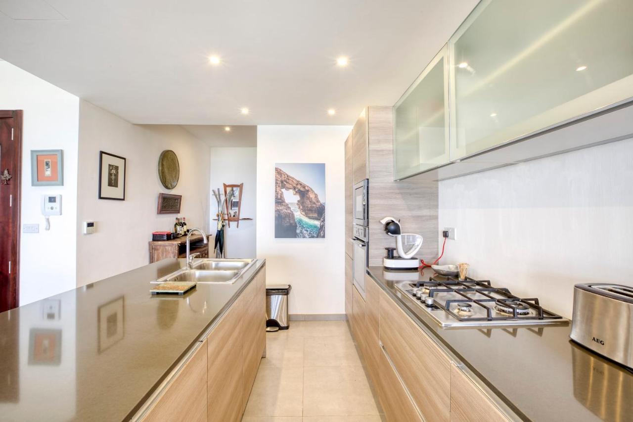 Apartment With Pool-Hosted By Sweetstay Zebbug  Exterior foto